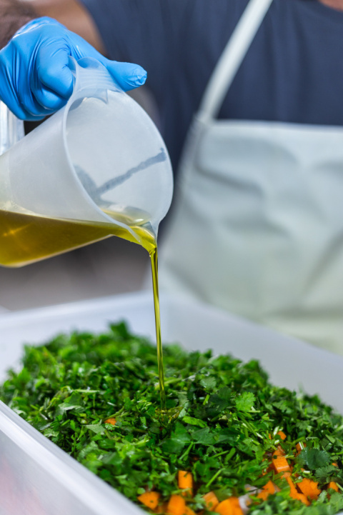 Makrela z pikantną papryką i cytryną 100g Makrela z pikantną papryką i cytryną 100g