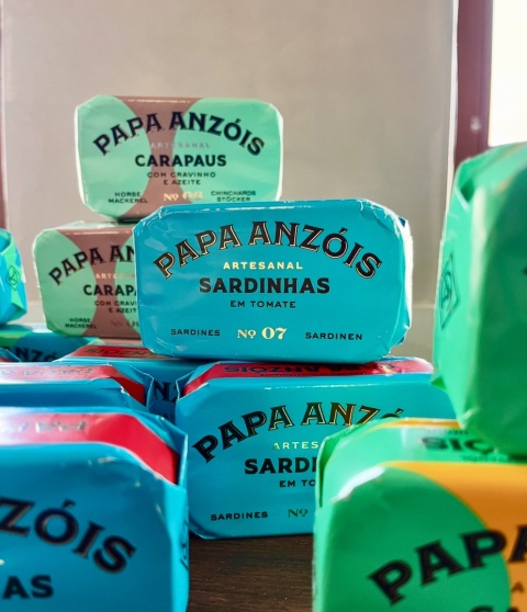 Sardynki w oliwie z pomidorami 120 g, Portugalia Sardynki w oliwie z pomidorami 120 g, Portugalia